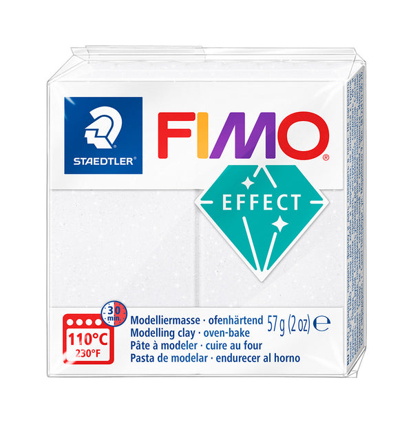 Verpakking van een blokje STAEDTLER FIMO Effect klei in de kleur Galaxy Wit